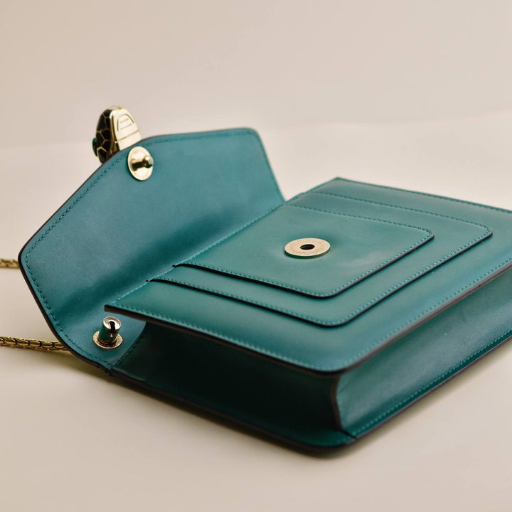 Second Hand Bvlgari Serpenti Forever Emerald Green Leather Chain Handbag