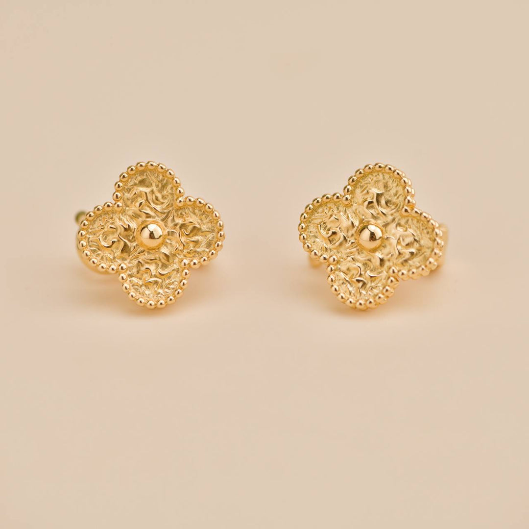 Second Hand Van Cleef & Arpels Vintage Alhambra Hammered 18K Yellow Gold Earrings
