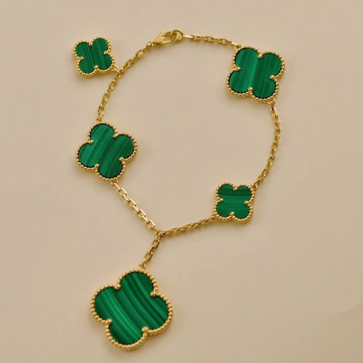 Second Hand Van Cleef & Arpels Magic Alhambra Malachite 18K Yellow Gold Bracelet 