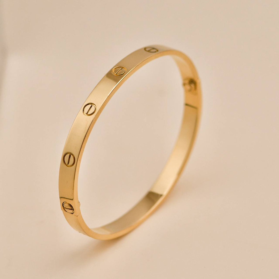 Preowned Cartier Love 18K Yellow Gold Bracelet 