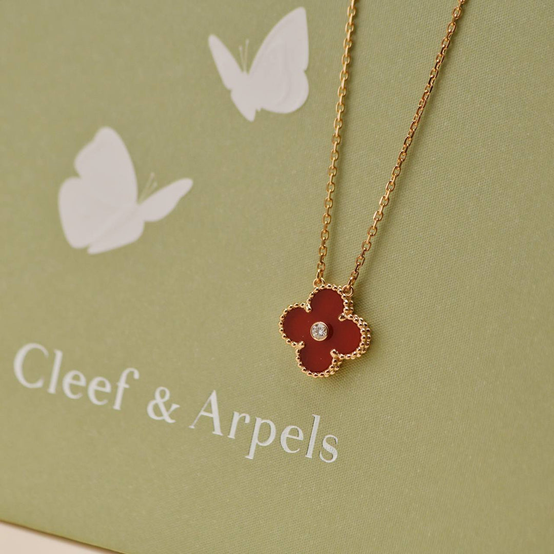 Second Hand Van Cleef & Arpels Carnelian Diamond 18K Rose Gold 2011 Holiday Pendant