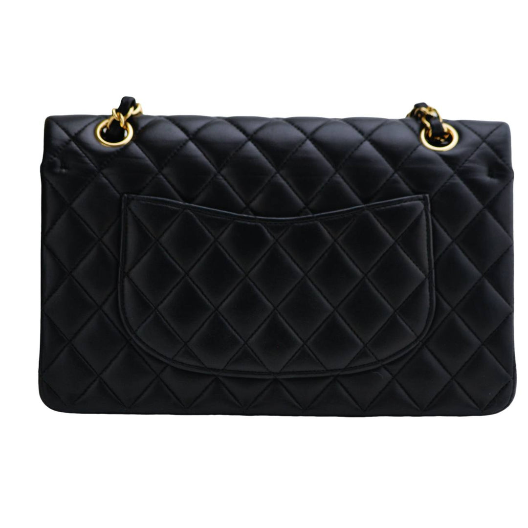 Second Hand Chanel Lambskin Black Quilted Medium Classic Double Flap Bag