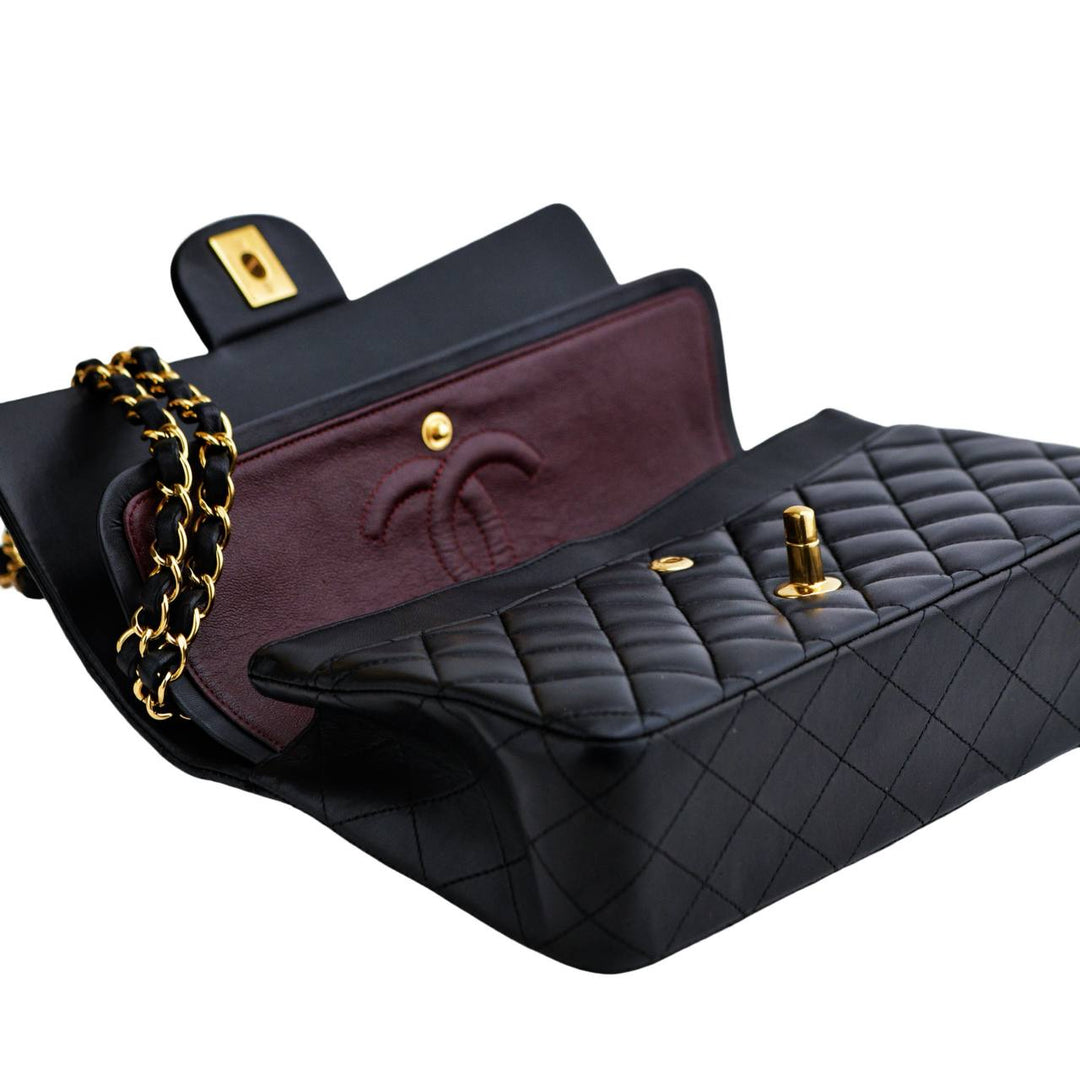 Second Hand Chanel Lambskin Quilted Medium Classic Double Flap Bag