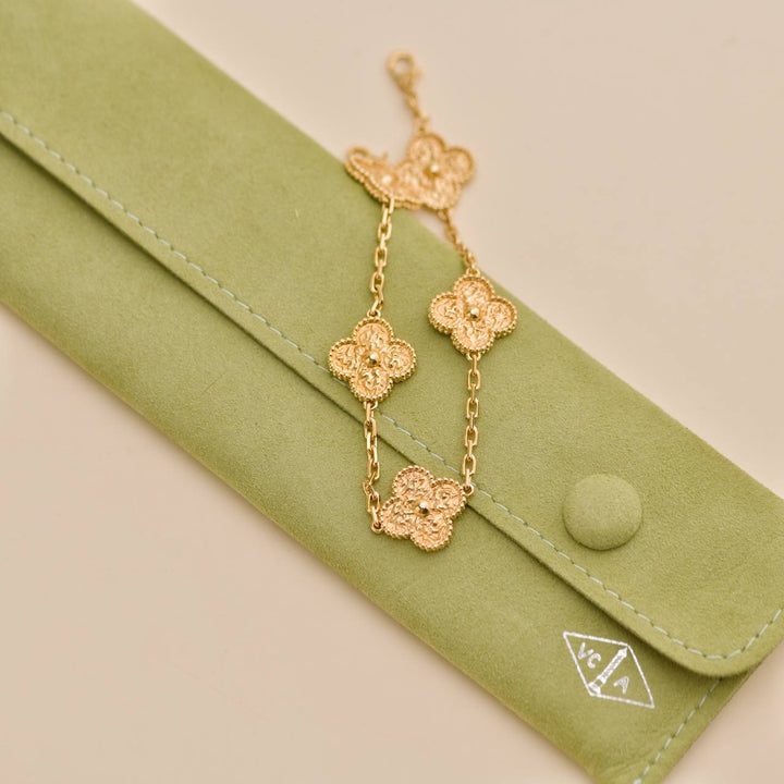 Second Hand Van Cleef & Arpels Vintage Alhambra 5 Motifs 18K Yellow Gold Bracelet