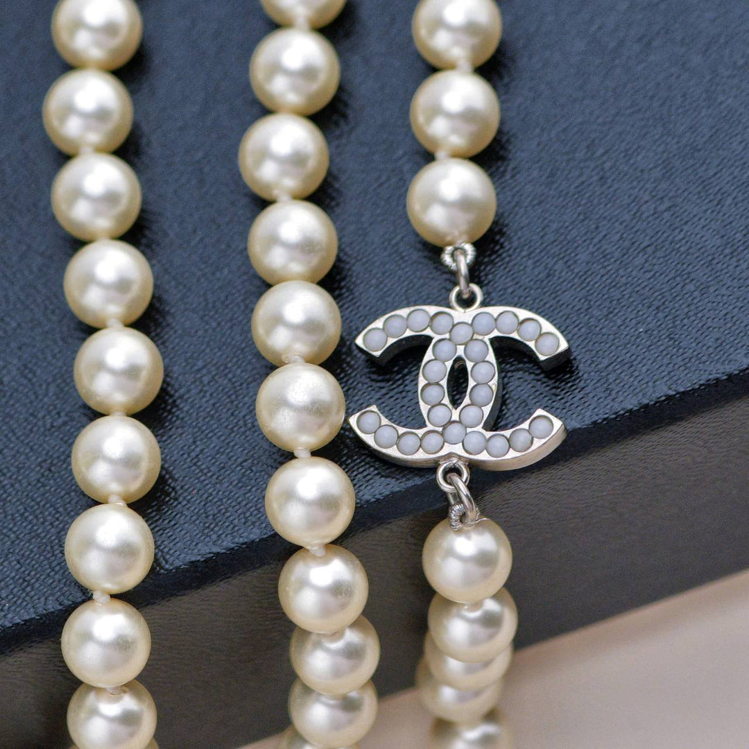 Preloved Chanel CC Collection Faux Pearl Necklace