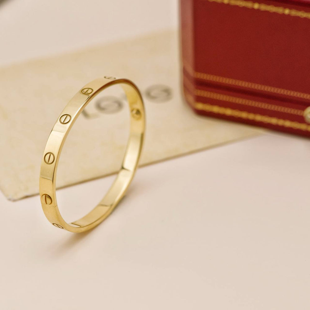Used Cartier Love 18K Yellow Gold Bracelet Size 18
