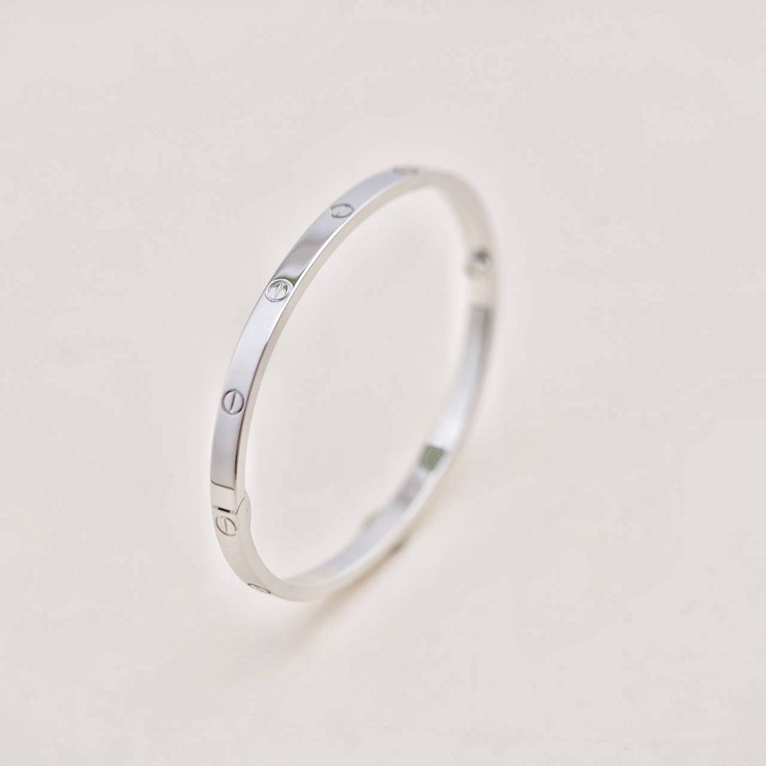 Second Hand Cartier Love Small Model 18K White Gold Size 16