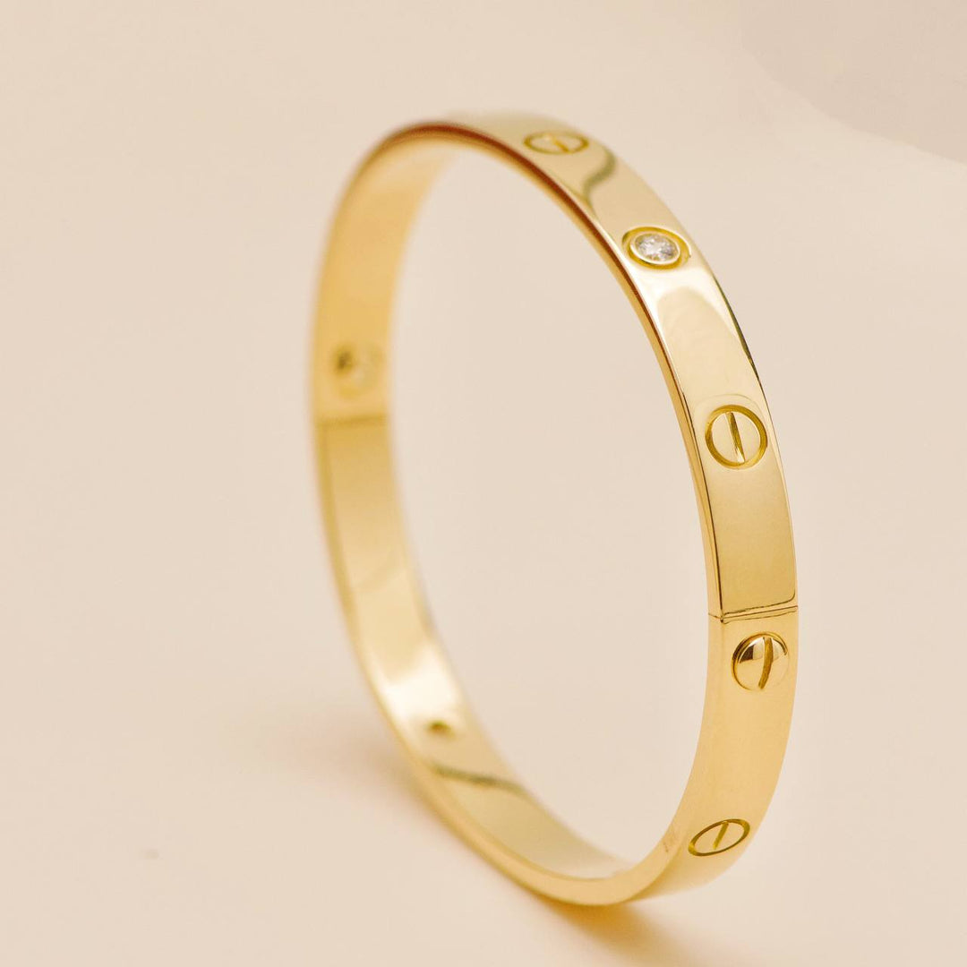 Used Cartier Love 4 Diamond 18K Yellow Gold Bracelet Size 18
