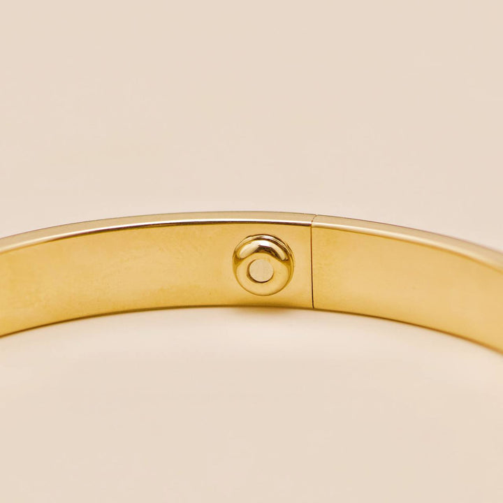 Used Cartier Love 4 Diamond 18K Yellow Gold Bracelet