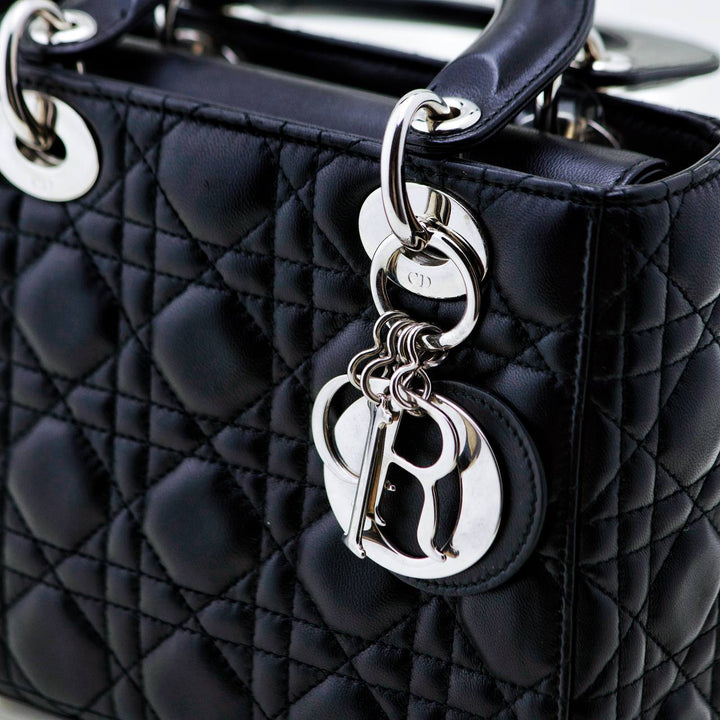 Second Hand Dior Lady Dior Black Leather Small Size Handbag