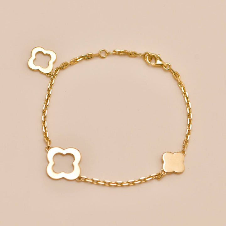 Used Van Cleef & Arpels Byzantine Alhambra 18K Yellow Gold Bracelet
