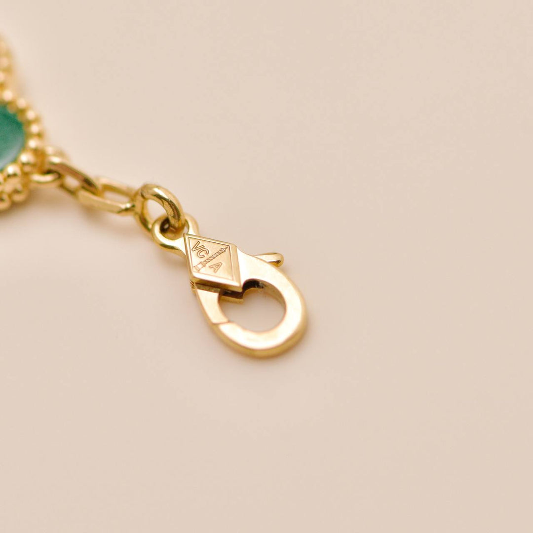 Second Hand Van Cleef Vintage Alhambra 5 Motif Malachite 18K Yellow Gold Bracelet