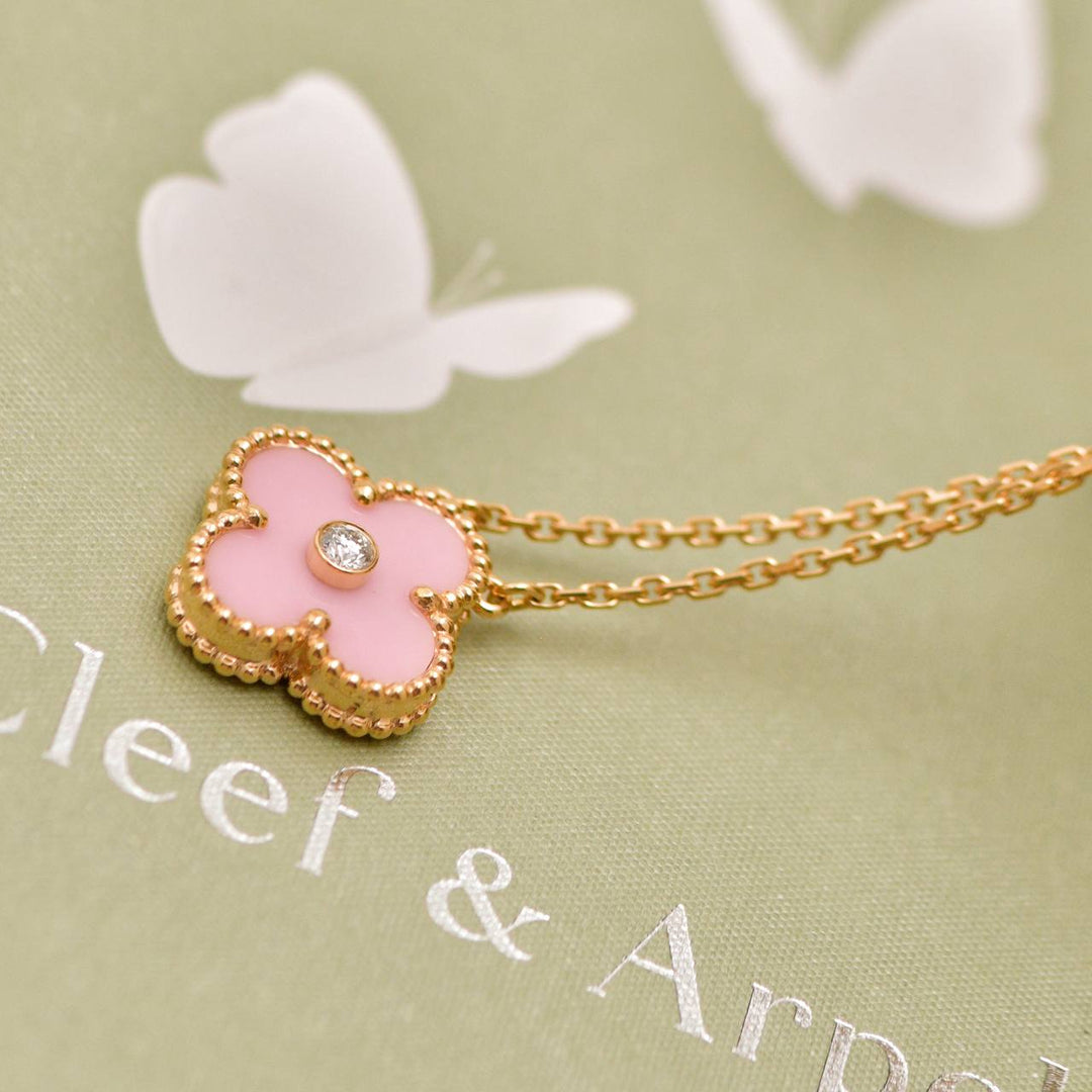 Used Van Cleef & Arpels 2025 Holiday Pendant Pink Mother of Pearl 18K Rose Gold