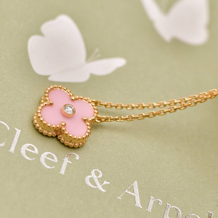 Used Van Cleef & Arpels 2025 Holiday Pendant Pink Mother of Pearl 18K Rose Gold