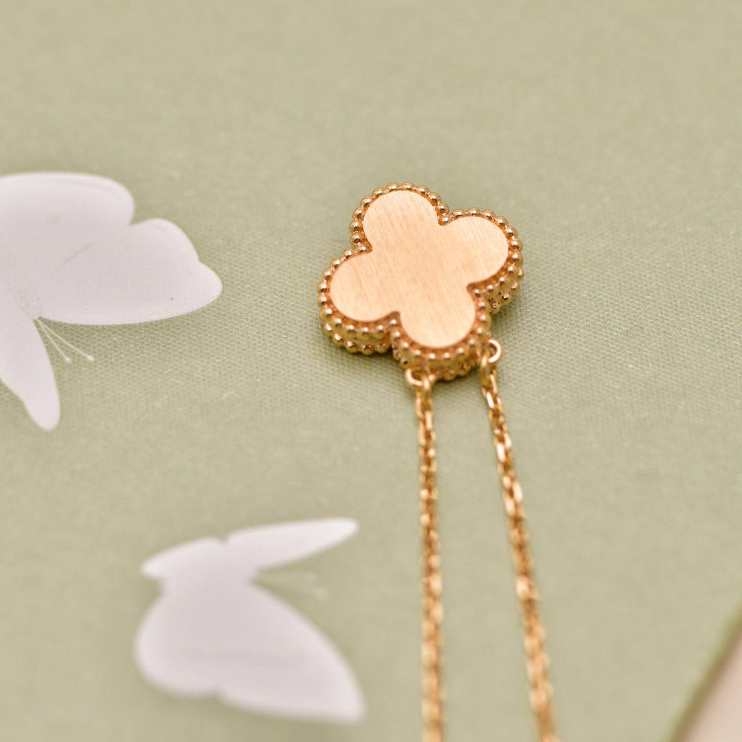 Second Hand Van Cleef 2025 Holiday Pendant Pink Mother of Pearl 18K Rose Gold