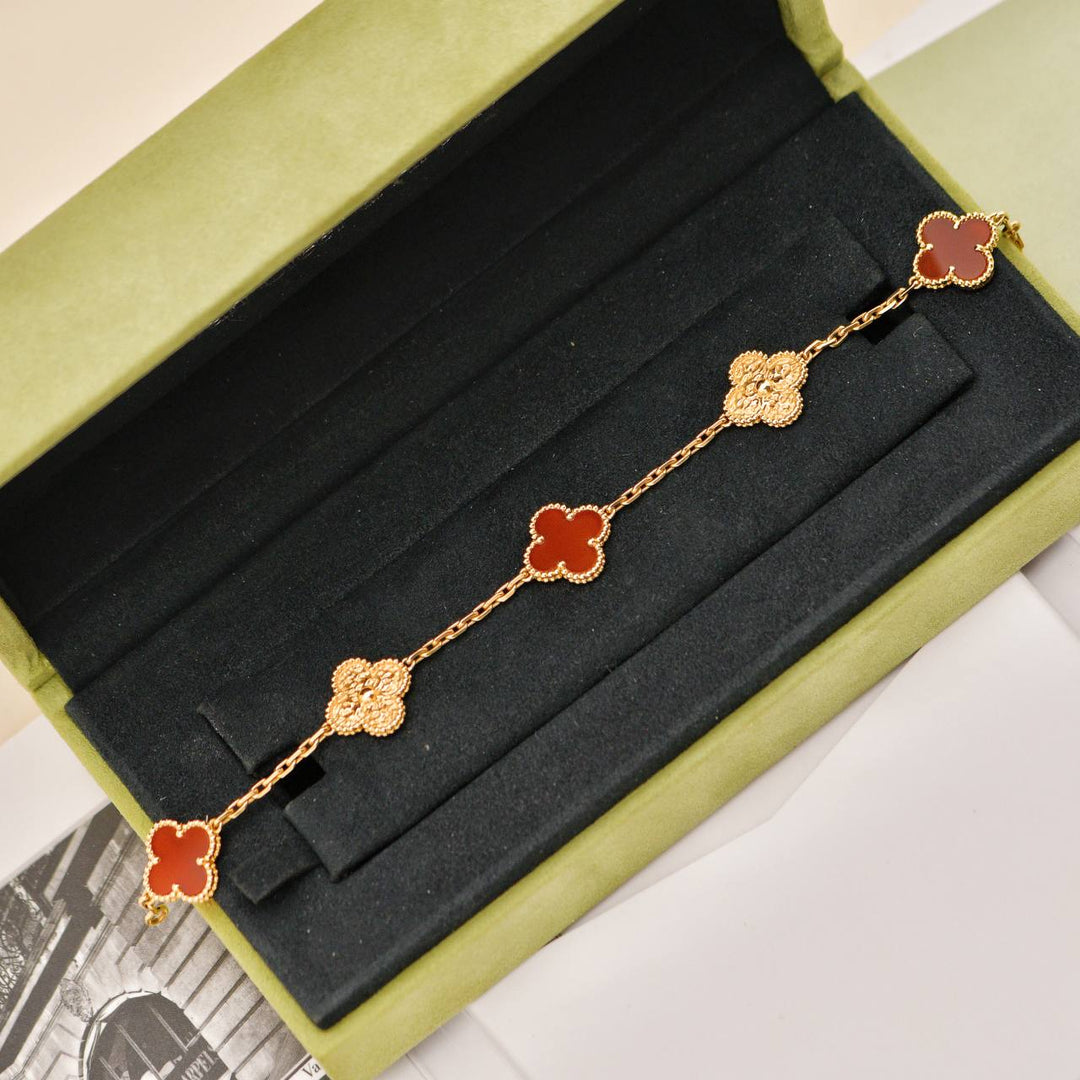 Used Van Cleef & Arpels Vintage Alhambra Carnelian 18K Yellow Gold Bracelet