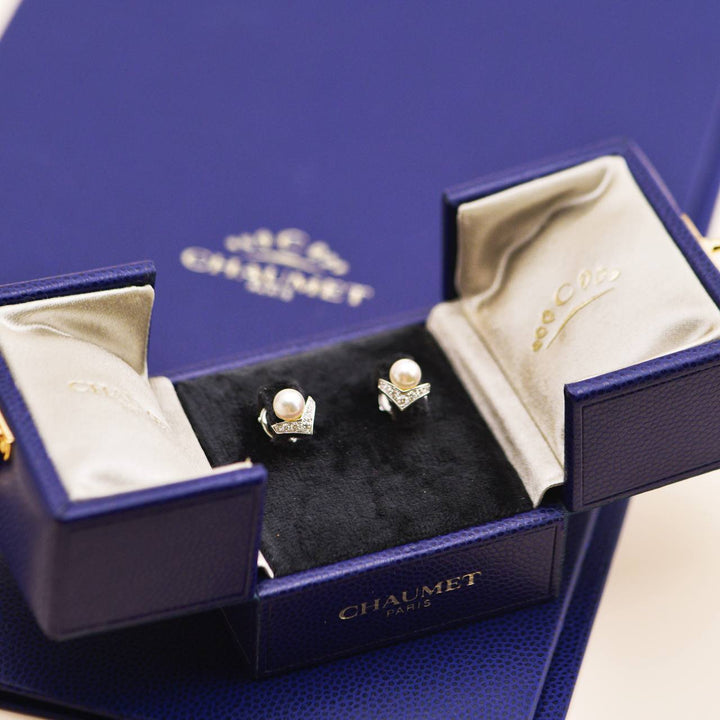 Second Hand Chaumet Joséphine Aigrette de Pearls Diamond Earrings