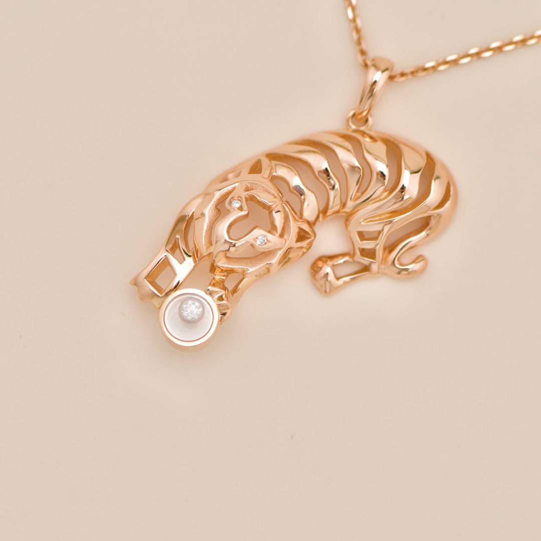 Preowned Chopard Happy Diamond Animals World 18K Gold Pendant Necklace