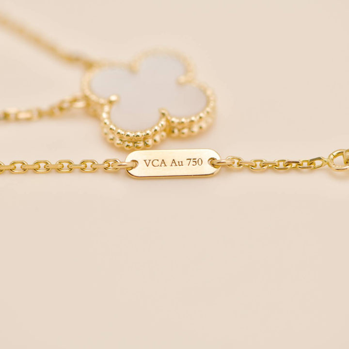 Second Hand Van Cleef Vintage Alhambra Mother of Pearl 18K Yellow Gold Pendant Necklace