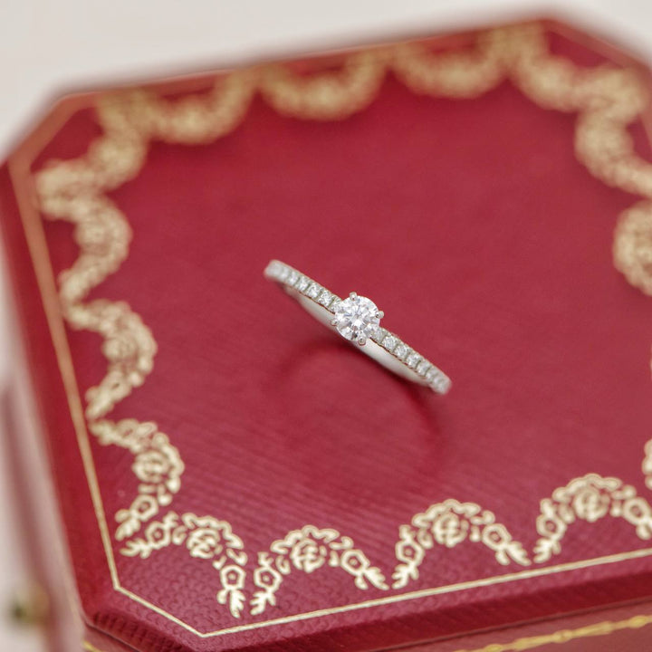 Preloved Cartier Etincelle de Cartier Solitaire Diamond Platinum Ring