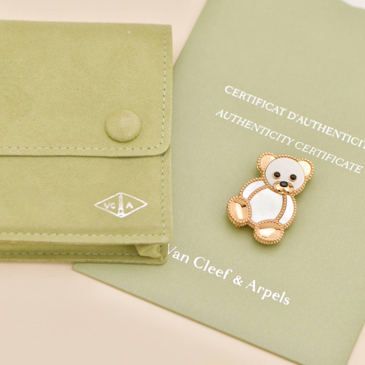 Second Hand Van Cleef & Arpels Lucky Animals Mother of Pearl Onyx 18K Rose Gold Teddy Bear Clip