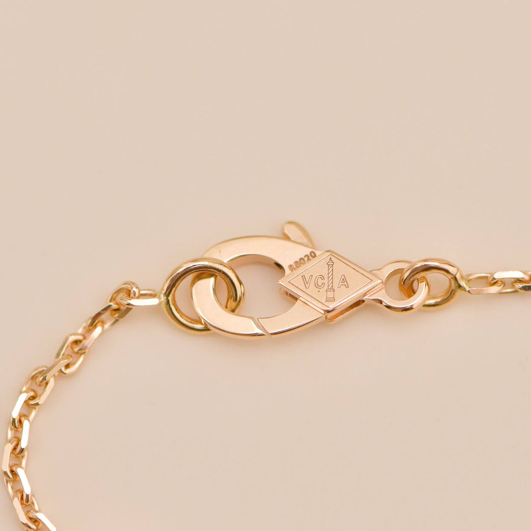 Brand New Authentic Full set Van Cleef & Arpels 2025 Holiday Pendant Pink Mother of Pearl 18K Rose Gold