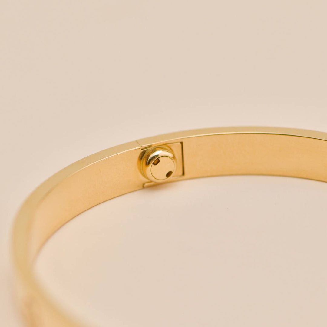 Used Authentic Full Set Cartier Love Classic Model 18K Yellow Gold Size 18