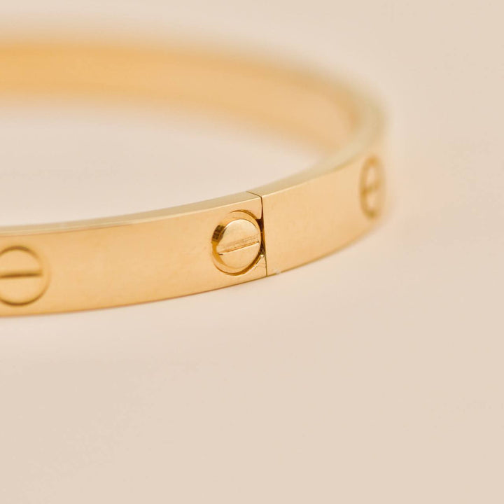 Second Hand Authentic Full Set Cartier Love Classic Model 18K Yellow Gold Size 18