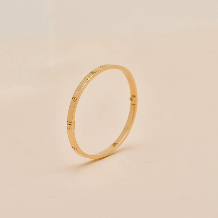 Second Hand Authentic Full set Cartier Love Small Model Bracelet Size 17 18K Yellow Gold