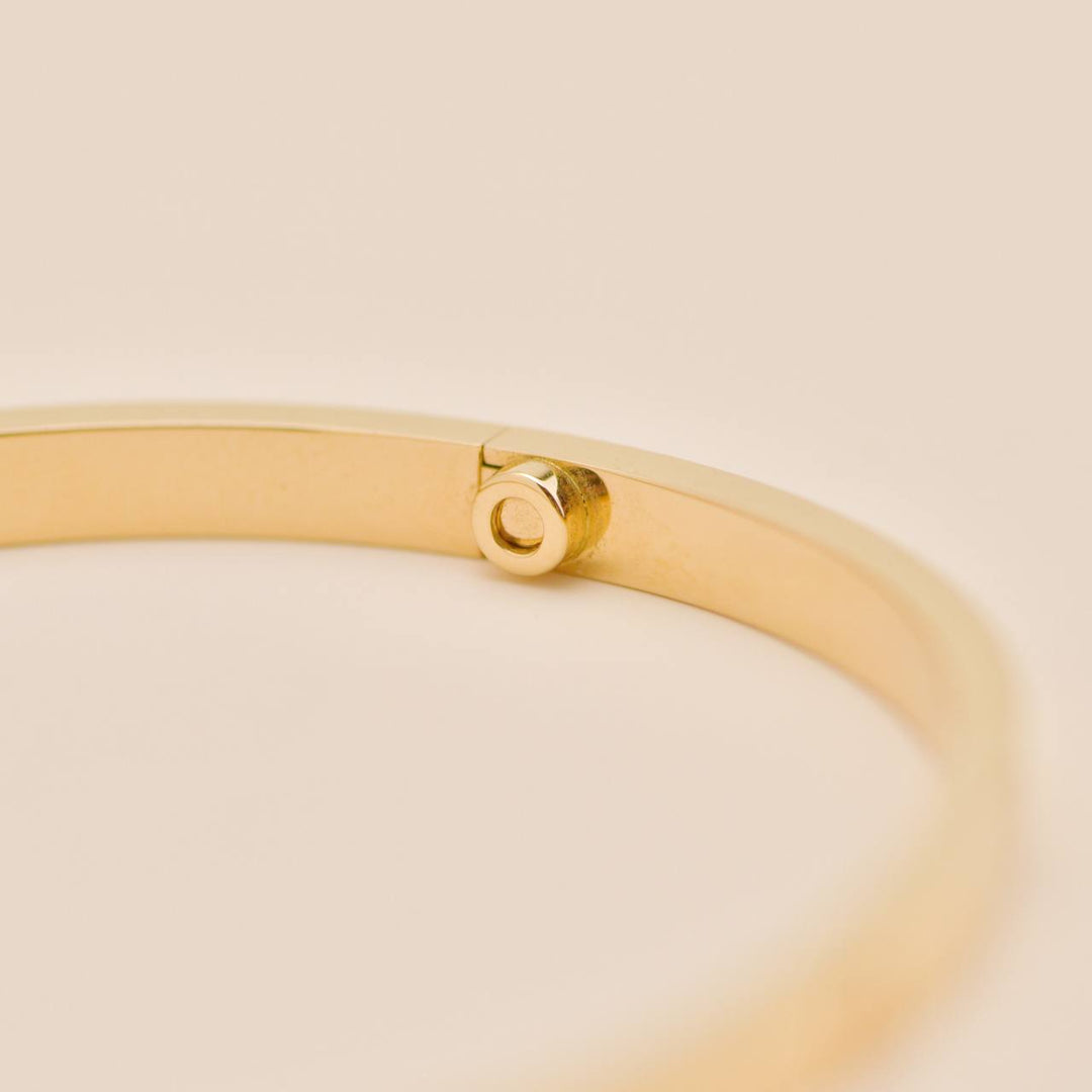 Second Hand Authentic Full set Cartier Love Small Model Bracelet Size 17 18K Yellow Gold