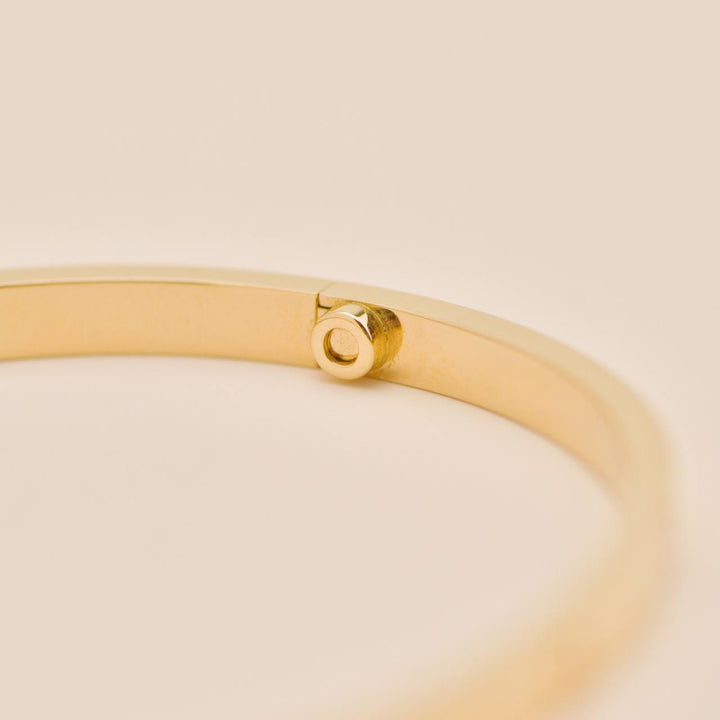 Second Hand Authentic Full set Cartier Love Small Model Bracelet Size 17 18K Yellow Gold