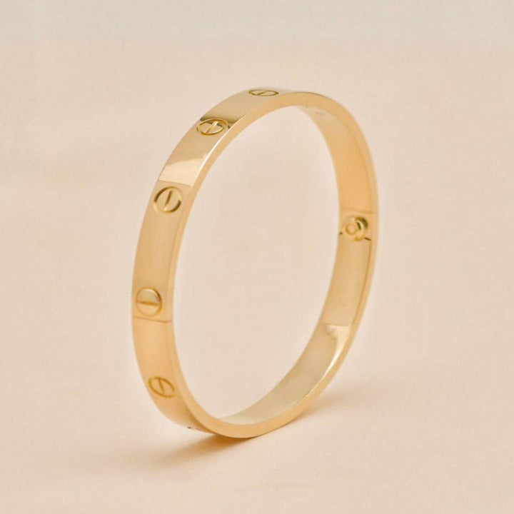 Second Hand Authentic Full Set Cartier Love Classic Model Bracelet Size 17 18K Yellow Gold