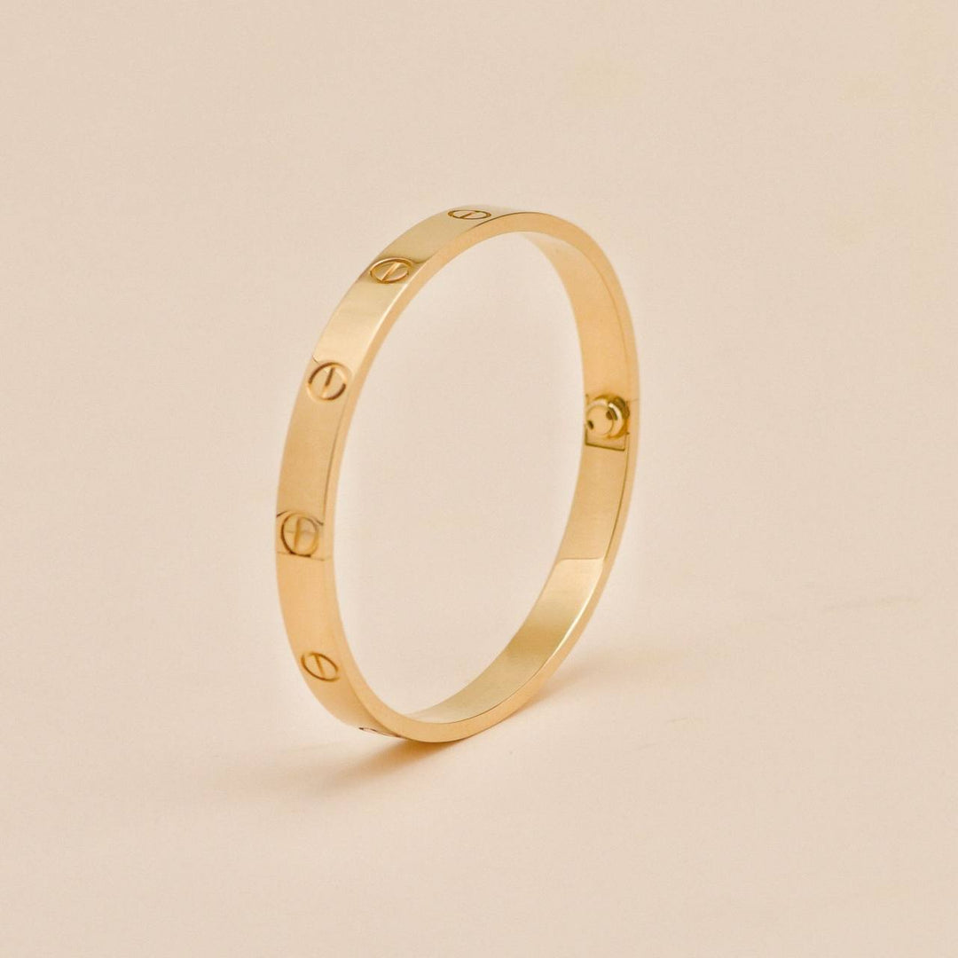 Preloved Authentic Full Set Cartier Love Classic Bracelet 18K Yellow Gold Size 18