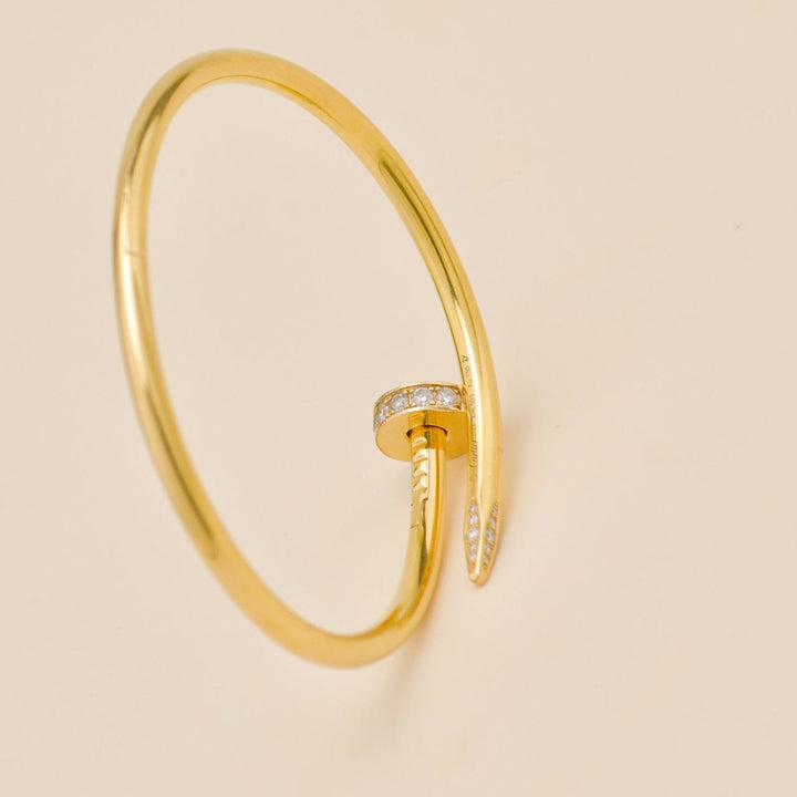 Used Authentic Full Set Cartier Juste un Clou Classic Model Size 17 Diamonds 18K Yellow Gold