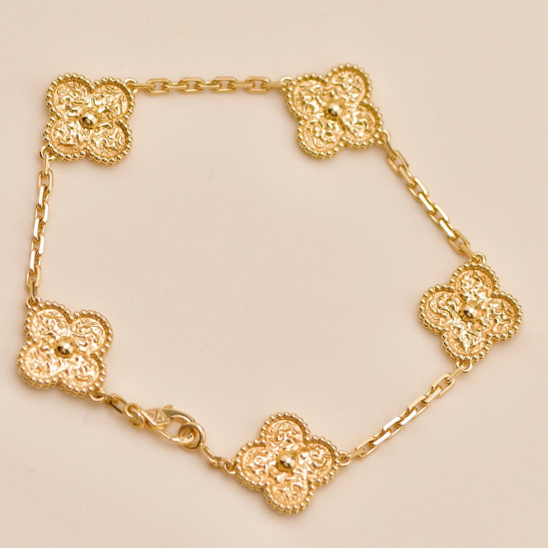 Used Authentic Full Set Van Cleef & Arpels Vintage Alhambra 5 Motif Bracelet 18K Hammered Yellow Gold