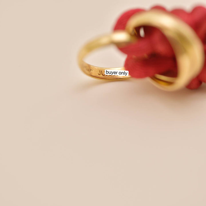 Preowned Authentic Full Set Cartier Trinity Red Silk Cord Bracelet 18K Rose Gold