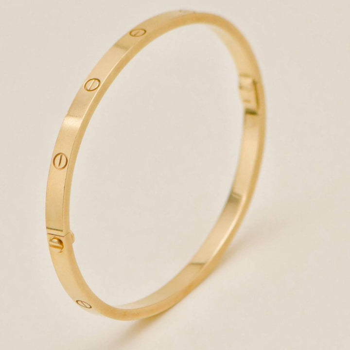 Preowned Authentic Full set Cartier Love Small Model Bracelet 18K Yellow Gold Size 17