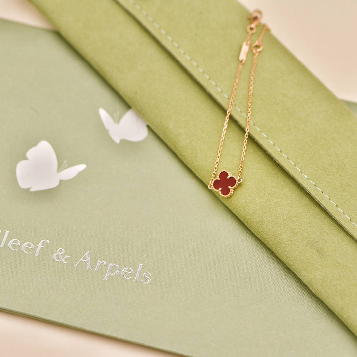 Preloved Authentic Full set Van Cleef & Arpels Sweet Alhambra Bracelet Carnelian 18K Rose Gold