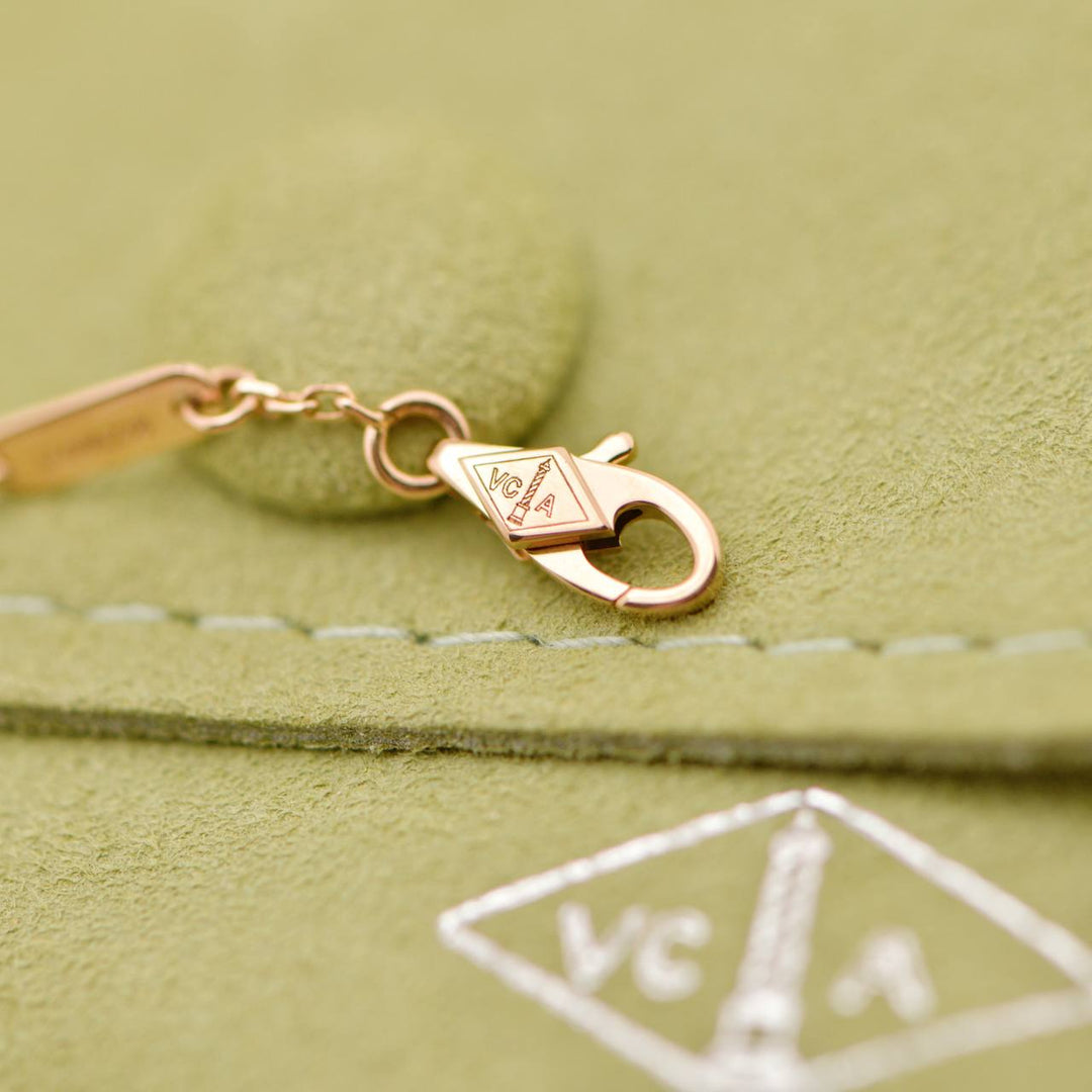 Preloved Authentic Full set Van Cleef Sweet Alhambra Bracelet Carnelian 18K Rose Gold