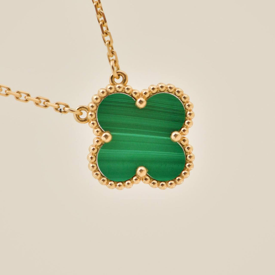 Second Hand Full set Authentic Van Cleef & Arpels Vintage Alhambra Necklace Malachite 18K Yellow Gold