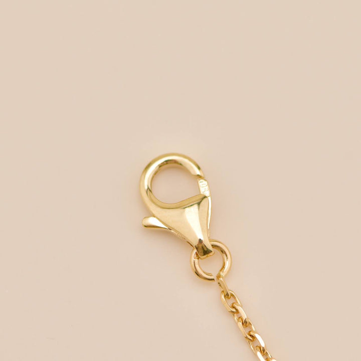 Authentic Preowned Full set Van Cleef & Arpels Vintage Alhambra Pendant Necklace Coral 18K Yellow Gold