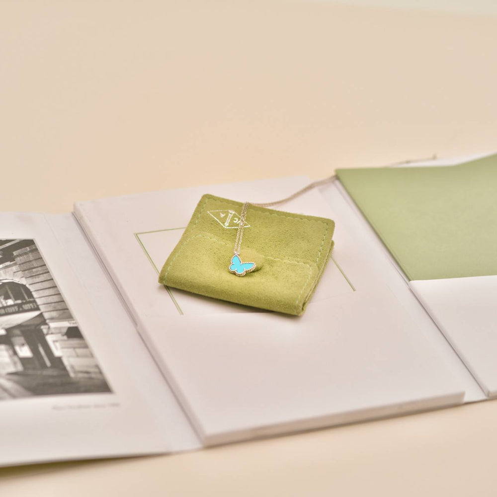 Preowned Authentic Full Set Van Cleef 18K White Gold Sweet Alhambra pendant Necklace