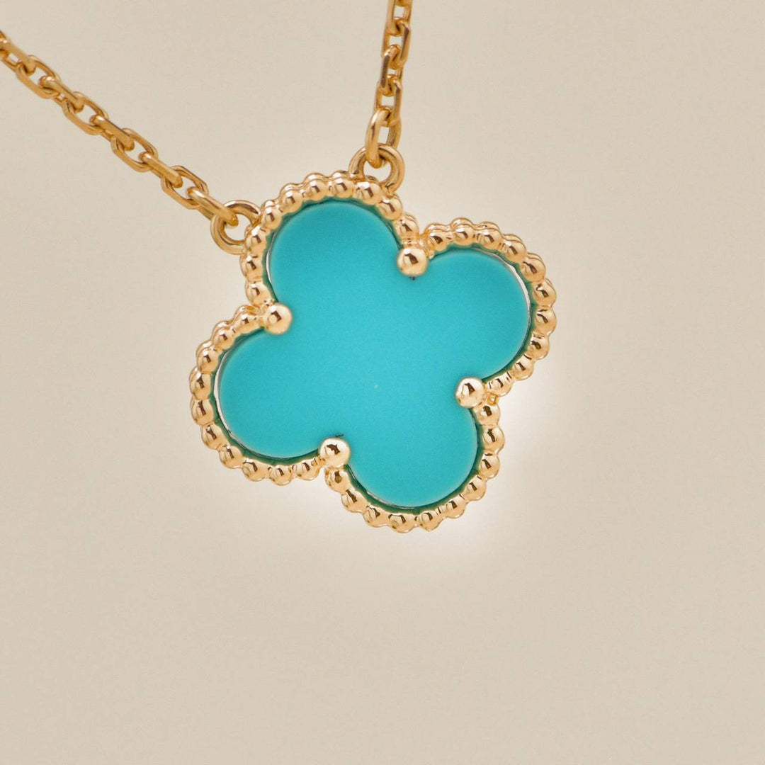 Authentic Preloved Van Cleef & Arpels Vintage Alhambra Pendant Necklace Turquoise 18K Yellow Gold