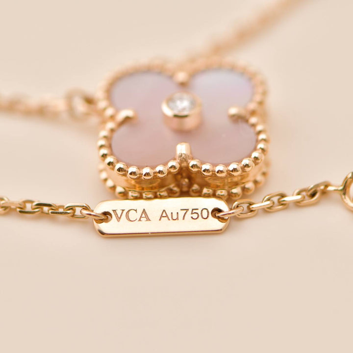 Van Cleef & Arpels 2025 Holiday Pendant Necklace