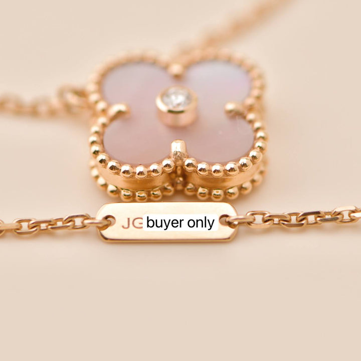 Van Cleef 2025 Holiday Pendant Necklace