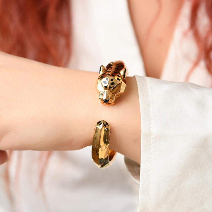 Authentic Preowned Full set Cartier Panthère 18k Yellow Gold Tsavorite And Onyx Bracelet Size 17