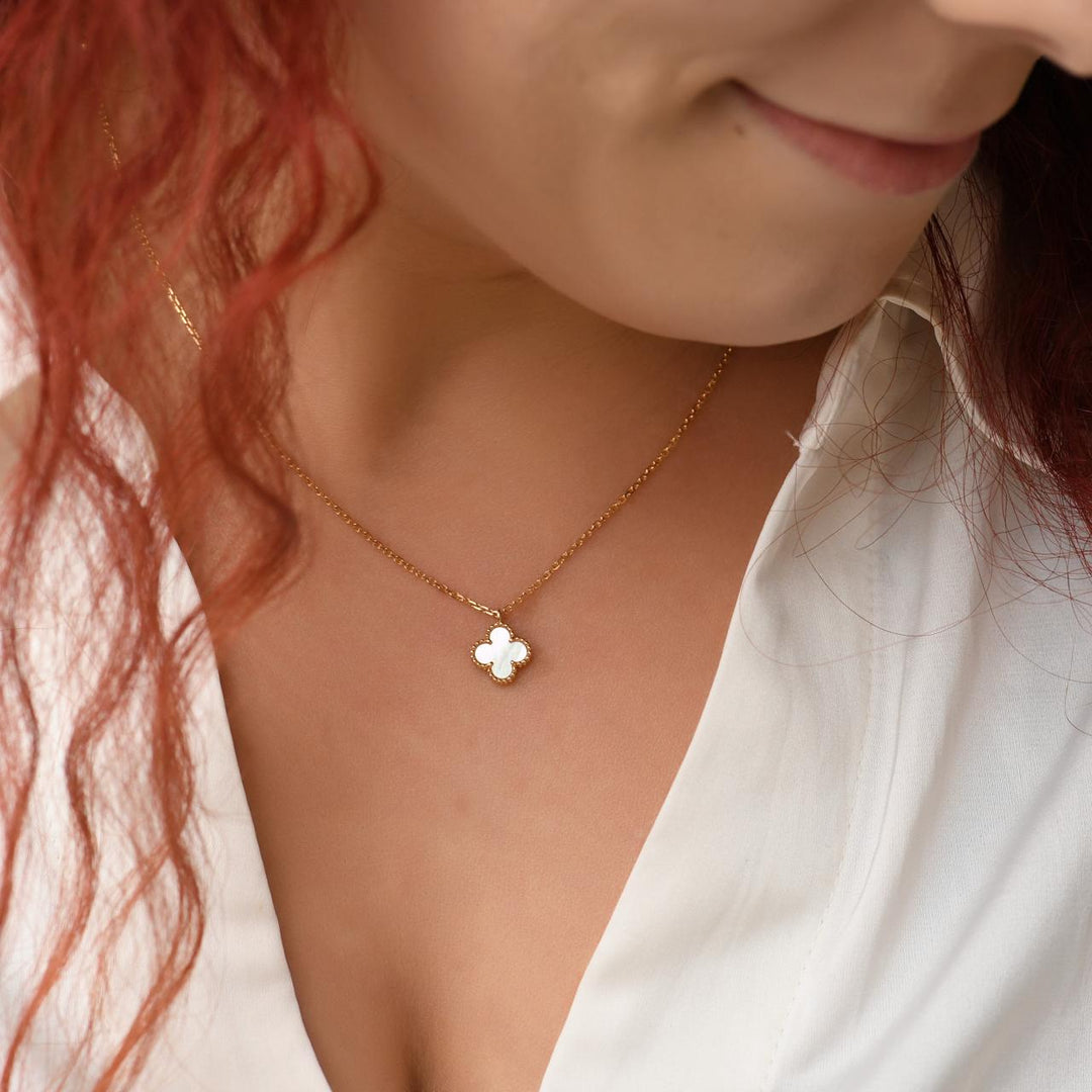 Preowned Authentic Full set Van Cleef Arpels Sweet Alhambra Necklace Mother of Pearl 18K Yellow Gold