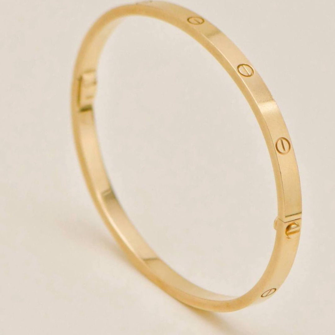 Preowned Authentic Full set Cartier Love Bracelet Small Model Size 17 in 18K Yellow Gold