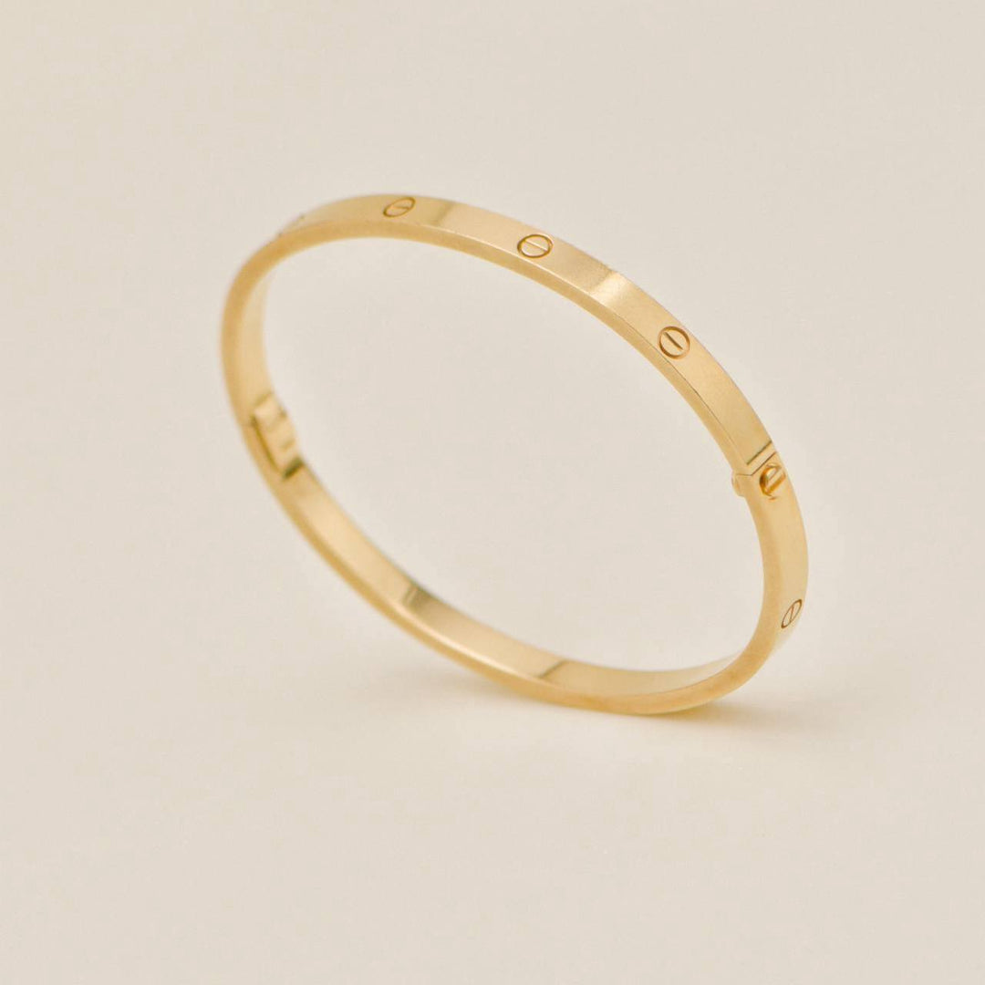 Used Authentic Full set Cartier Love Bracelet Small Model Size 17 in 18K Yellow Gold