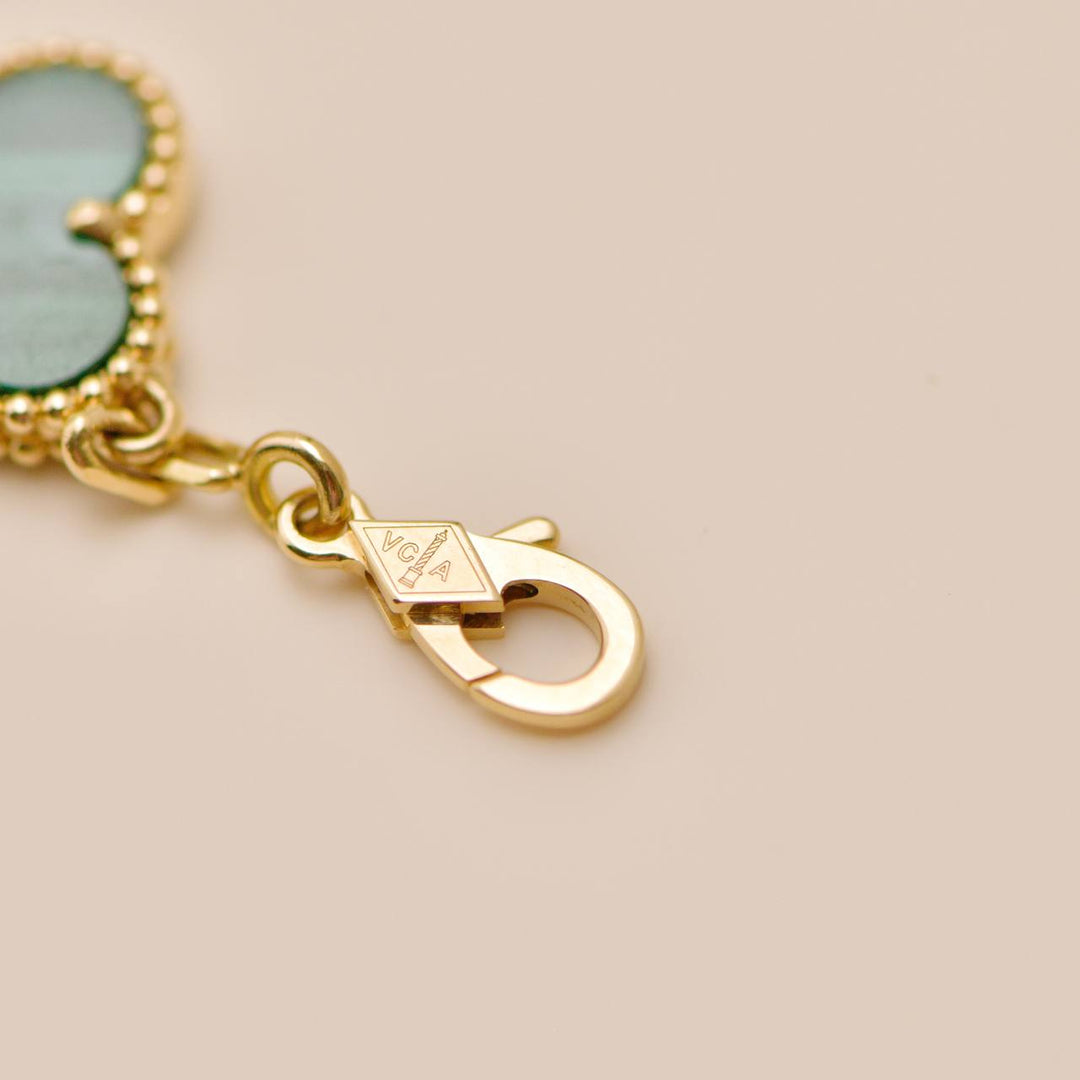 Authentic Van Cleef & Arpels Vintage Alhambra Bracelet Malachite 18K Yellow Gold